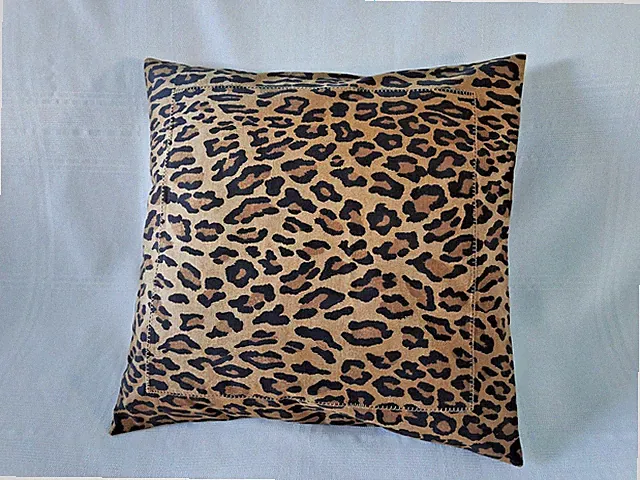 1 RALPH LAUREN ARAGON Fabric LEOPARD TOSS PILLOW SHAM 16x16 inch New
