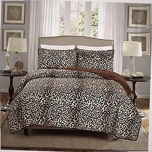 3-Piece Fine Animal Print Oversize (100" X 95") Quilt Set, Bedspread Coverlet