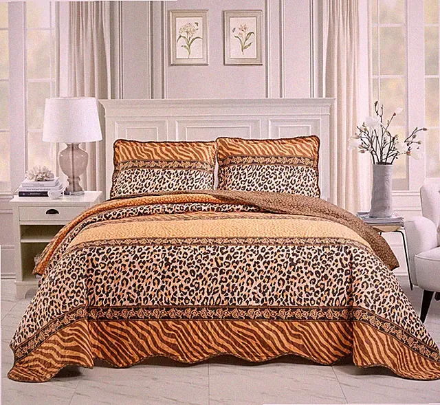3-Piece Fine Animal Print Oversize 100" X 95" Quilt Set Bedspread Coverlet Queen