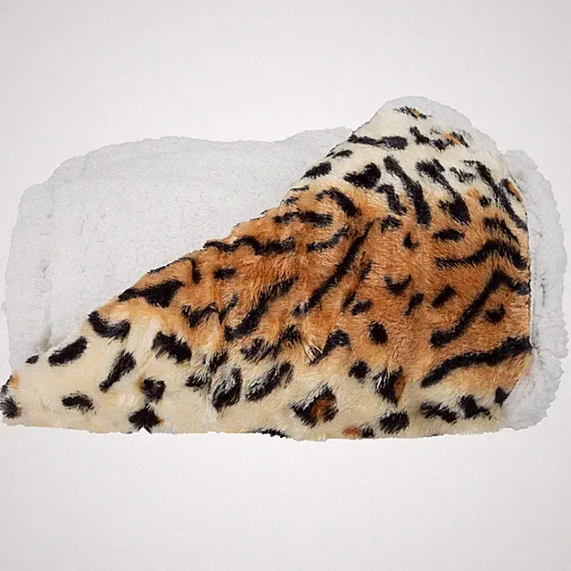 Animal Print Throw Blanket 50x60 Polyester Sherpa Fleece Contemporary Design