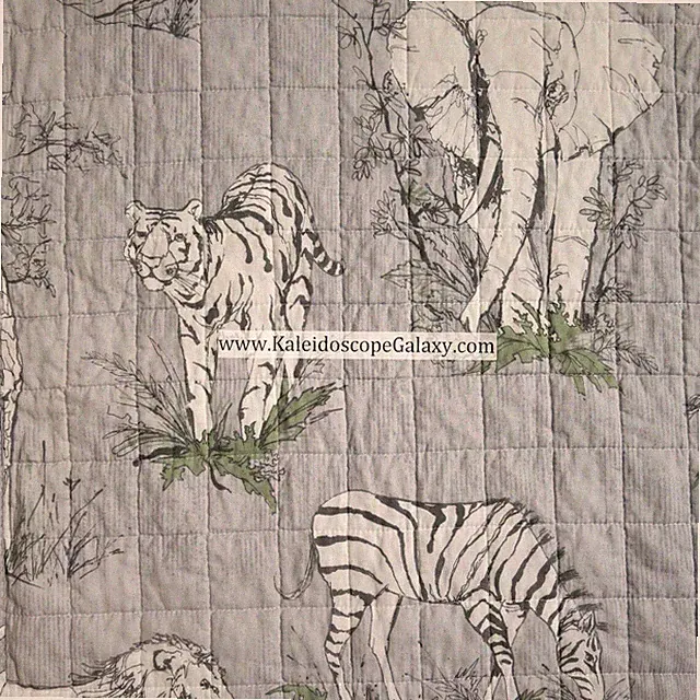 Animals Safari Lion Elephant Tiger Giraffe Zebra 5pc Full/Queen Quilt Set Gray