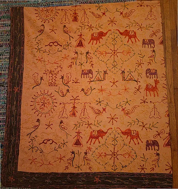 Crewel Embroidered King Size Bedspread India Blanket Coverlet Animals Elephant