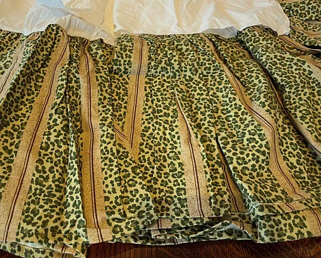 NEW TWIN Bed Skirt Leopard Print Stripe 100% Cotton Bedskirt Neiman Marcus USA!