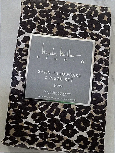Nicole Miller Studio KING Satin Pillowcases Set Of 2 LEOPARD 20x40” New
